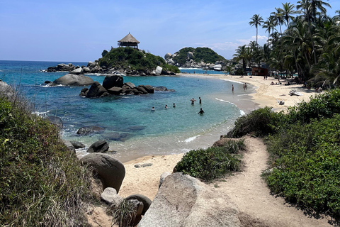 Tayrona Park Private Tagestour nach Cabo San Juan: Wanderung &amp; StrandCabo San Juan Wanderung: Private spannende Tour ab Santa Marta