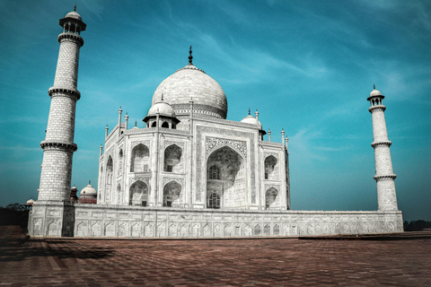 Taj Mahal Tour am selben Tag mit SOS Elephant Sanctuary