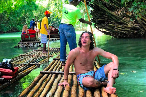 Montego Bay: Bamboo Rafting and Clear Kayak Photo Shoot Montego Bay: Bamboo Rafting and Clear Kayak Photo Shoot