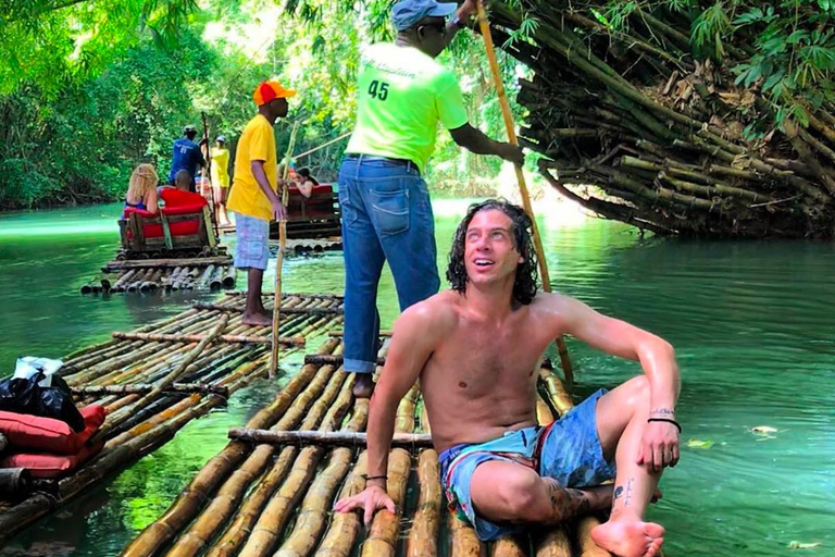 Montego Bay: Bamboo Rafting and Clear Kayak Photo Shoot Montego Bay: Bamboo Rafting and Clear Kayak Photo Shoot