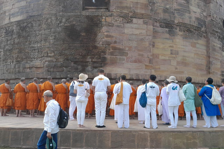 Sarnath Heritage Tour : Explore the birthplace of Buddhism