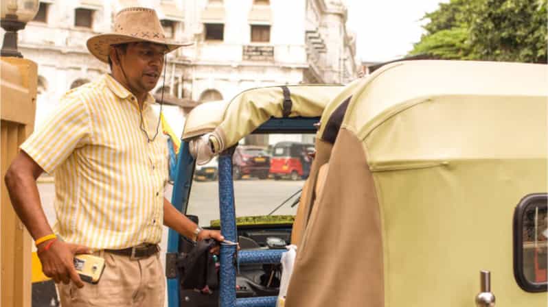 Colombo: City Highlights Guided Private Tour by Tuk-Tuk