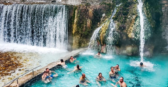 Ab Thessaloniki: Tagesausflug zu den Thermen von Pozar und nach Edessa