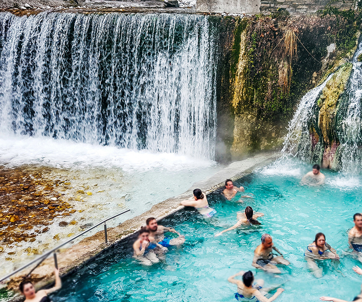 From Thessaloniki: Pozar Thermal Baths and Edessa Day Trip