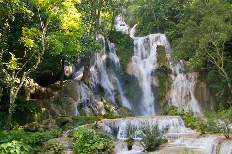 Gita giornaliera alla cascata di Kuang Si