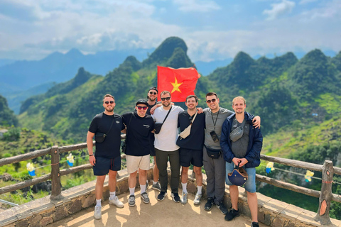 From Hanoi: Ha Giang Loop 3D2N + 2-Way Bus & Free Hostel Ha Giang Loop Tour 3D2N Ride with your Friend