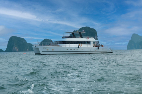 Phuket: James Bond eiland & Phang Nga baai per luxe jacht