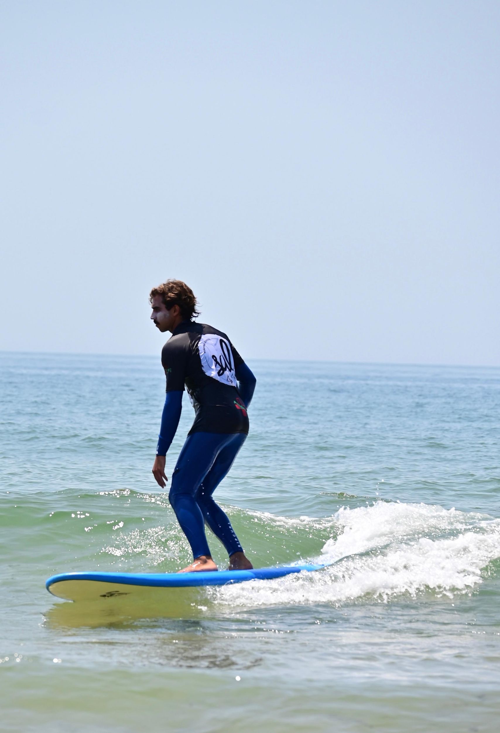 Carcavelos: Surf- und Yoga-Unterricht