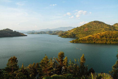 Kibuye Lake Kivu Islands 3-Day Tour with Meals