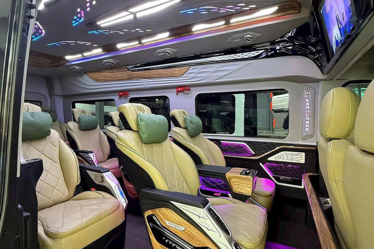 Ha Long 6★ Kreuzfahrt: 2-tägige Tour zur Titop-Insel und zur Sung Sot-Höhle