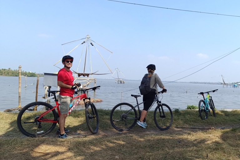 Fort Kochi Strand und Backwater Fahrradtour (Halbtagestour)Fort Kochi ebike Tour