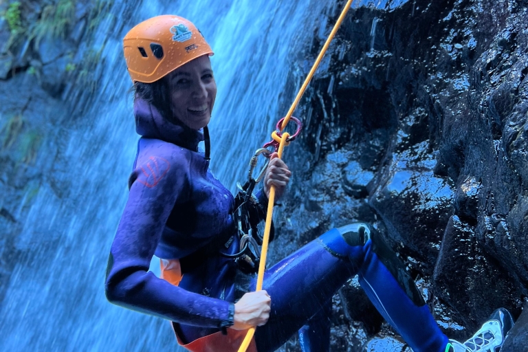 From Funchal: Guided Canyoning Adventure (Level 2) Funchal, Madeira Island: Canyoning Adventure ( Nível 2 )