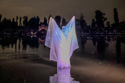 La Llorona, liveshow in de kanalen van Xochimilco.