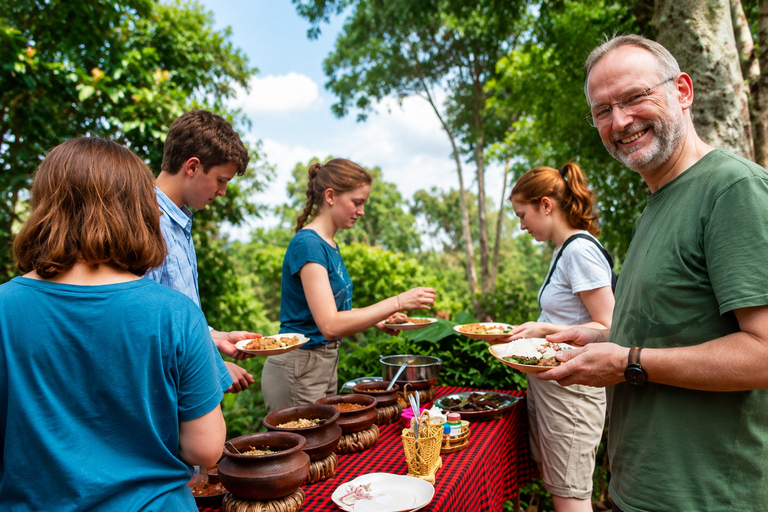 Moshi: Rau Forest Reserve Nature Walk & Community Tour