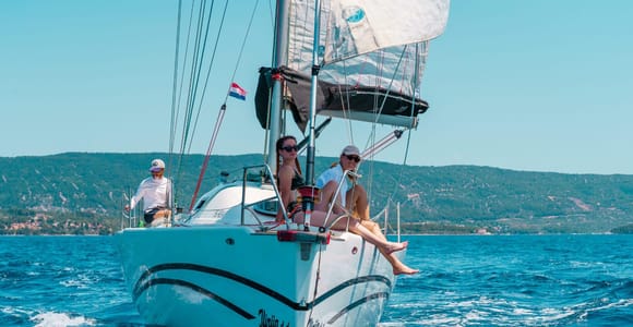 Biograd: Ganztägige Segeltour