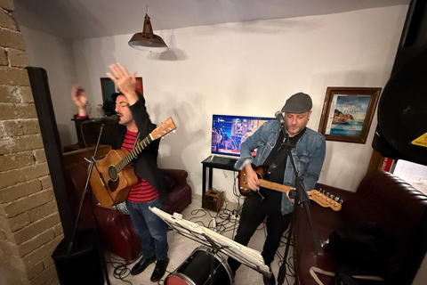 Sorrento: Cooking Class with Live music, wine and Limoncello