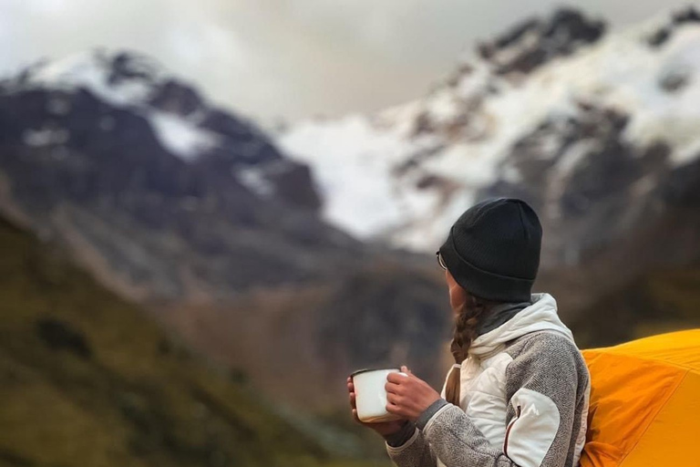 From Huaraz: 5-Day Huayhuash Trek with Camping and Meals