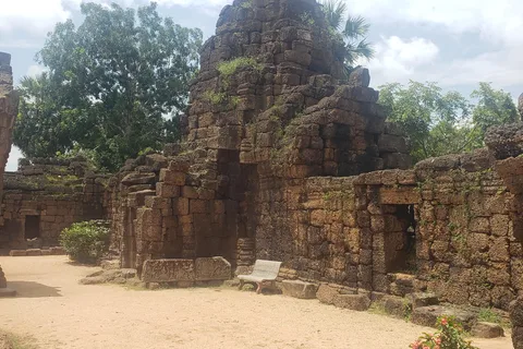 Montanha Chi so _ Jardim zoológico Ta moa_ Visita ao templo Bati
