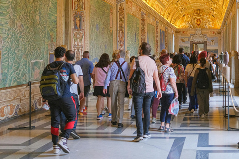 Rome: Vatican, Sistine Chapel, and St Peter's Guided Tour Private Tour: Vatican Museums, Sistine Chapel & St. Peter's