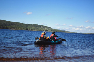 Överkalix, Lapland: Full-Day Kayak Tour and Outdoor Lunch