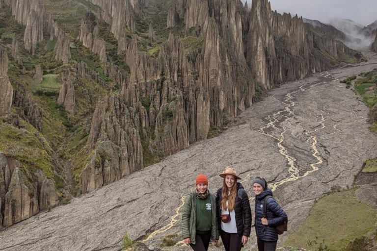 La Paz: Valley of the Animas Sunrise Hike with Salteñas