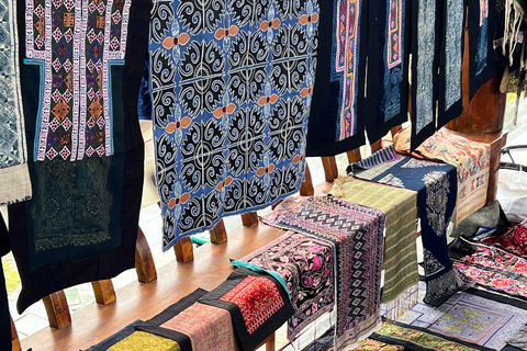 Zhangjiajie Tour: Embroidery, Farm Cooking &amp; Xiangxi Show