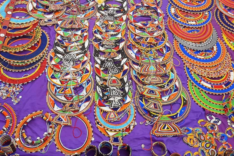 Nairobi: Gikomba Market and Downtown Walking Tour Solo Traveler