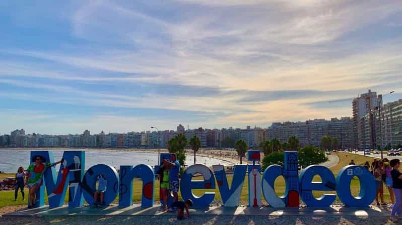 Montevideo: tour guidato della città di 4 ore con servizio di pick-up in hotel