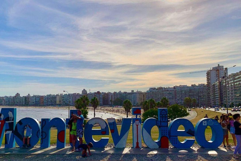 Montevideo: 4-Hour Guided City Tour with Hotel Pickup Service Montevideo: 4-Hour Guided City Tour with Hotel Pickup