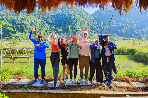 Hanoi: 3 Days Lan Ha Bay, Cat Ba, 2 nights on Venezia Cruise Pick up Hanoi Old Quarter - Drop off Catba town