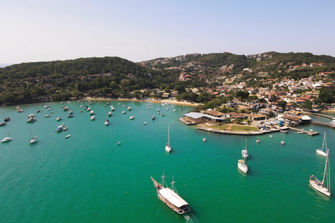 Complete Experience in Búzios: Boat, Lunch and Buggy