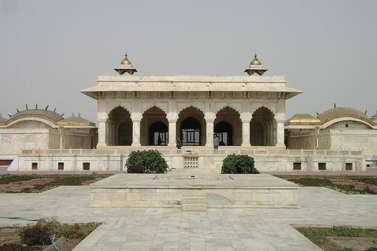 From Bangalore: Taj Mahal, Agra Day-Trip with 5* Hotel Stay From Bangalore: 2day Taj Mahal, Agra Day-Trip with 4*Hotel