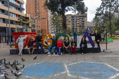Shared Tour of the Chapinero Neighborhood: Culture, Identity, & Contrasts Spanish Tour