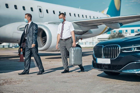 Traslado al aeropuerto de Bakú