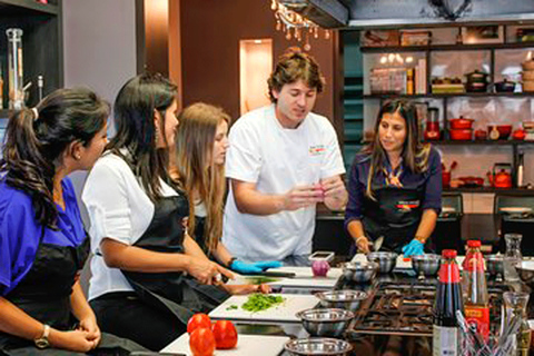 Desde Lima: Tour gastronómico + Almuerzo + Museos de Lima