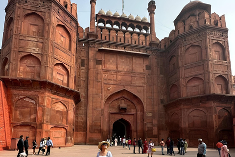 Delhi: Red Fort Skip-the-Line Tour with Hotel Pickup & Drop Only Professional Tour Guide
