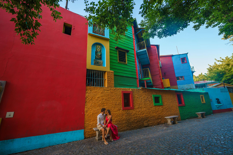 Vibrant Buenos Aires La Boca Tour with Photoshoot & Drinks