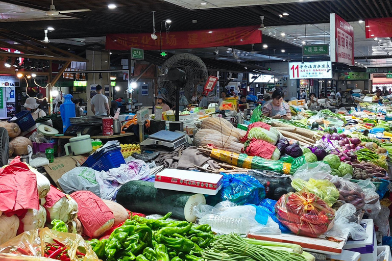Hangzhou Day Tour: Market, West Lake Cruise & Lingyin Temple