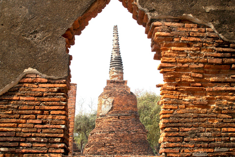 Bangkok: prywatna wycieczka do Ayutthaya, wpisanej na listę dziedzictwa UNESCOBangkok: prywatna wycieczka śladami dziedzictwa kulturowego Ayutthaya