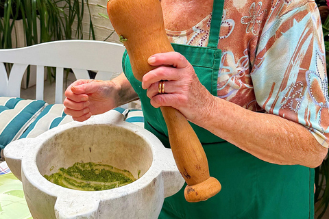 Cooking lesson: Genoese pesto made in a mortar with the World Champion Cooking class: Genovese pesto made in a mortar with the World Champion