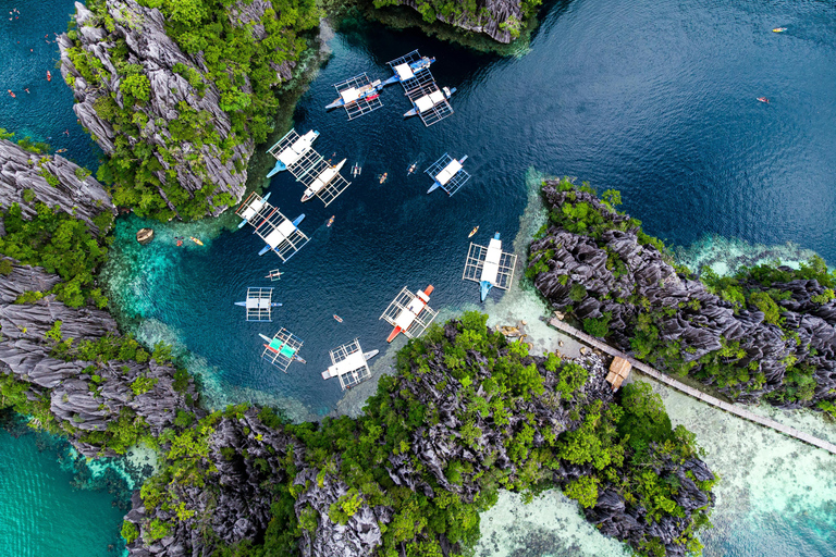 Tour privato delle eccezionali spiagge di El Nido.