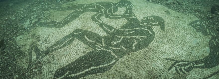 Parc archéologique de Baia : visites sous-marines, plongée avec tuba, baptême de plongée.