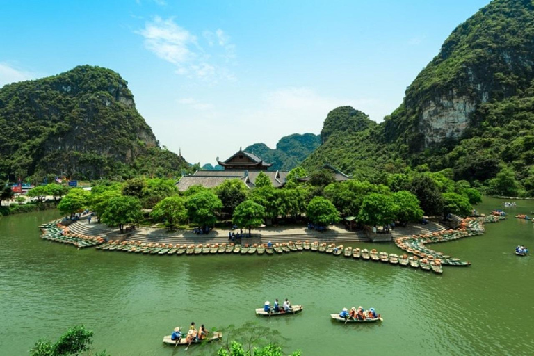 Ninh Binh 2-Day Tour: Hoa Lu, Trang An & Mua Cave