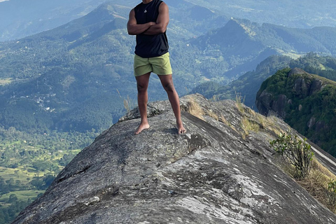 Kandy: Hanthana Lizard’s Back Hike