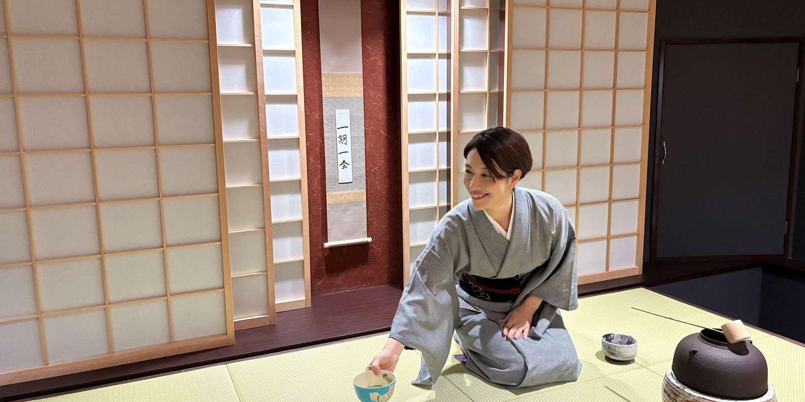 Kyoto: Nishiki Market Walk Tour with Tea Ceremony Experience