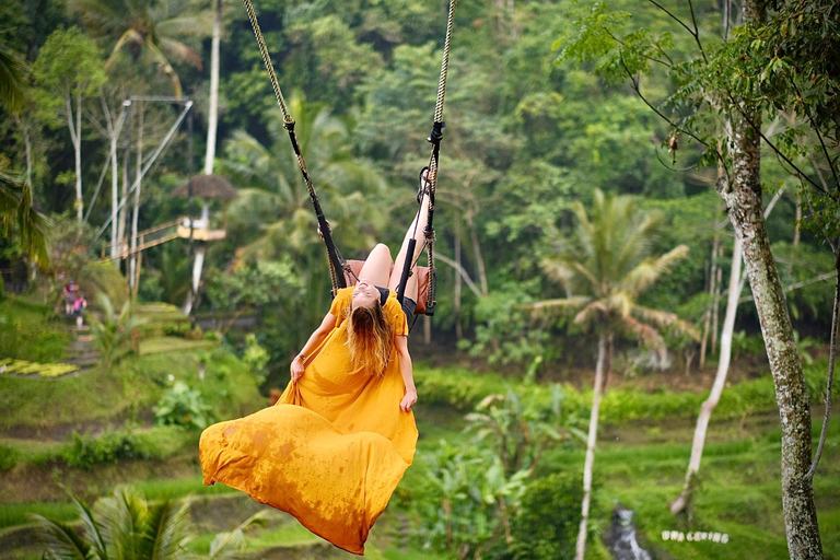 Bali: Kanto Lampo-waterval begeleide fototour met transferKanto Lampo-watervaltour met transfer