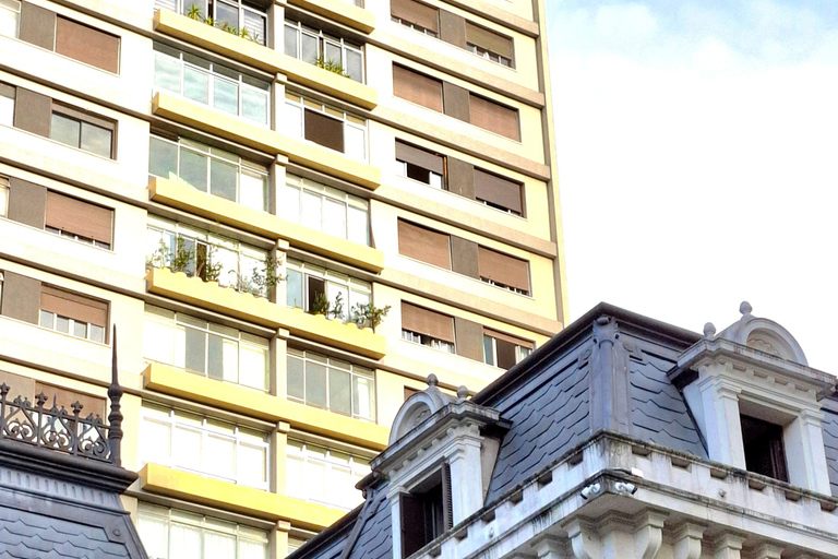 São Paulo: Paulista Avenue Walking Tour with a Local Friend