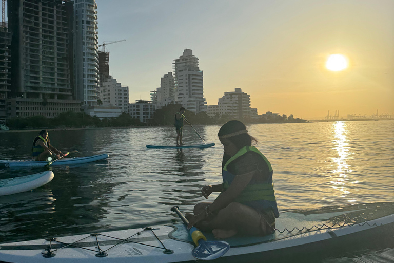 Cartagena: Paddle rental on the beach weekend