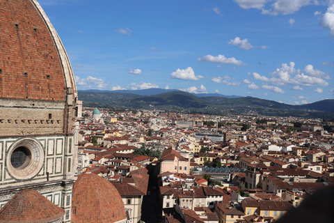 Firenze: Tour guidato del Complesso del Duomo con salita e accesso alla CupolaTour in inglese