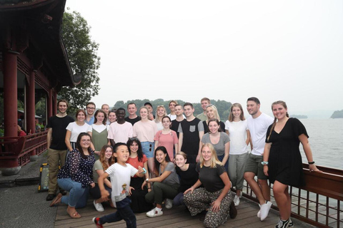 Hangzhou: Temple of Wealth, Tea Art, and River Boat Tour